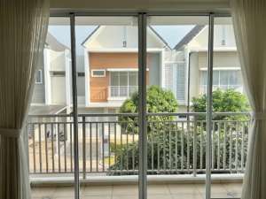 Rumah Summarecon Bandung Cluster Amanda 9 B - Standar Harga miring , tersedia melalui melalui situs Olx