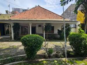 rumah tri lomba juang mugas dekat pandanaran tengah kota semarang , tersedia melalui melalui situs Olx