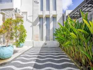 Rumah Villa Modern di Taman Jimbaran , tersedia melalui melalui situs Olx