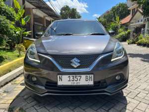 Jual bekas Suzuki Baleno Hatchback AT 2019 Abu-abu,lokasi di Jawa Timur