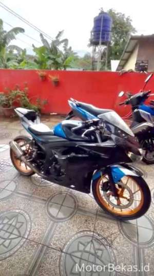 Jual bekas SUZUKI GSX 150r2015,lokasi di Tangerang Selatan