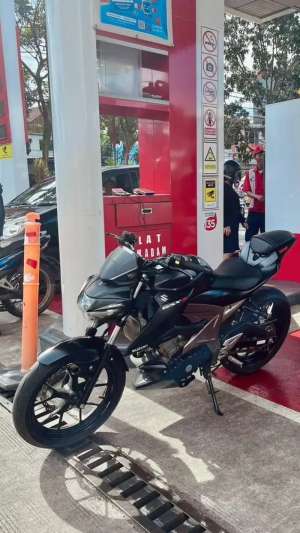 Jual bekas suzuki gsx s150,lokasi di Sumur Bandung
