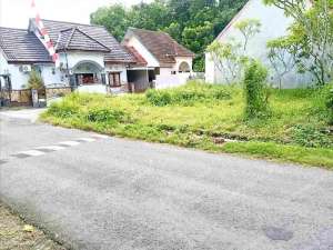 tanah ekslusif lingkungan area kampus condongcatur cocok untuk hunian dan kost lokasi di Depok, tersedia melalui melalui situs Olx