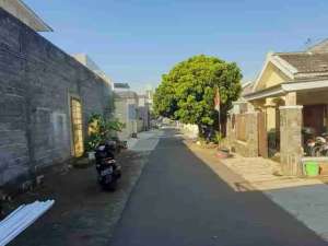 tanah strategis mulawarman selatan lokasi di Banyumanik, tersedia melalui melalui situs Olx