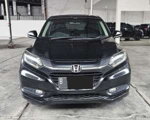 Jual bekas Tangan 1 Baru 75rb Km Honda HRV Prestige Sunroof 2016 Hitam Mulus Siap Pakai,lokasi di Jakarta DKI