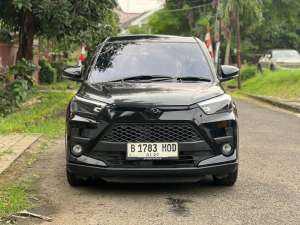 Jual bekas Toyota Raize 1.0T G CVT One Tone 2023 SUV,lokasi di Jakarta DKI