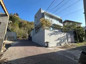 Villa Modern Type Minimalis Dijual, di Goa Gong, Jimbaran Area , tersedia melalui melalui situs Olx