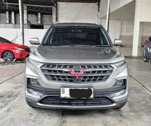 Jual bekas Wuling Almaz Exclusive EX 7 Seater AT 2022 Abu2 Km Cuma 6rban Mulus Gress Siap Pakai,lokasi di Jakarta DKI