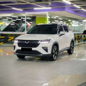 Jual bekas Wuling Alvez EX 2023 - Matic CVT,lokasi di Jakarta DKI