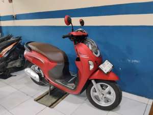 Jual bekas 1 Honda Scoopy 2025,lokasi di Tangerang Kota