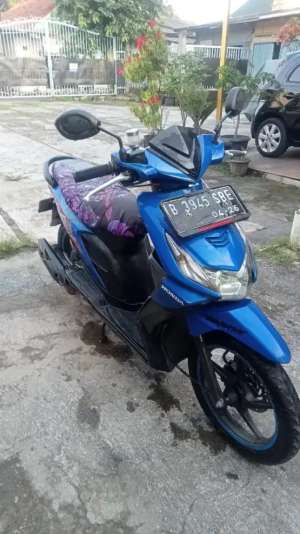 Jual bekas 1 unit honda beat karby,lokasi di Jakarta Selatan