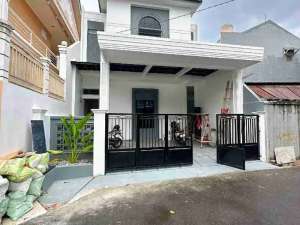 1 Unit Rumah American Classic EksklusifJatimakmur, Pondok Gede, Kota Bekasi lokasi di Bekasi Kab., tersedia melalui melalui situs Olx