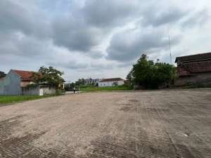 10 Menit Candi Prambanan, Tanah Jogja Dekat Bandara Jogja lokasi di Sleman Kab., tersedia melalui melalui situs Olx