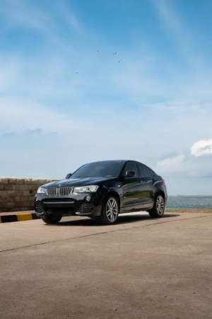 Jual bekas 15.000 Miles X4 M-Sport Edition,lokasi di Jakarta Utara