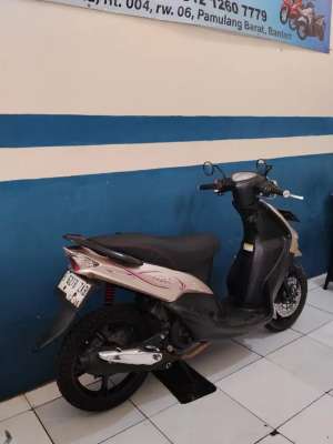 Jual bekas 2 Yamaha Mio sporty 5tl 2005,lokasi di Tangerang Kab.