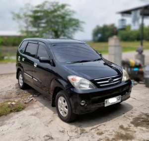 Jual bekas 2005 TOYOTA AVANZA,lokasi di  ,Grobogan Kab.