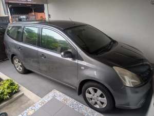 Jual bekas 2009 Nissan Grand Livina,lokasi di Jakarta Selatan