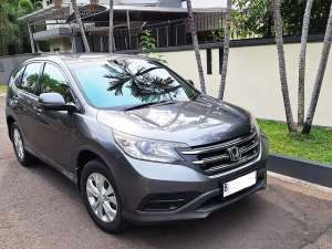Jual bekas 2014 Honda CR-V 2.0 AT Grade A Irit Bensin Km 58 rb B Genap Pjk 926,lokasi di Jakarta Pusat
