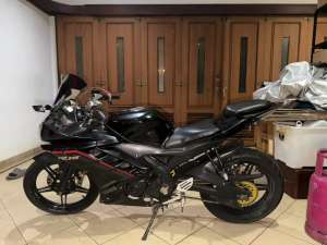Jual bekas 2015 YAMAHA R15 V2,lokasi di Jakarta Selatan