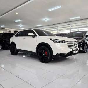 Jual bekas 2022 DP24jt HRV SE Sunroof Sensing 1.5 matic 2022 DK no RS Prestige,lokasi di Denpasar Kota