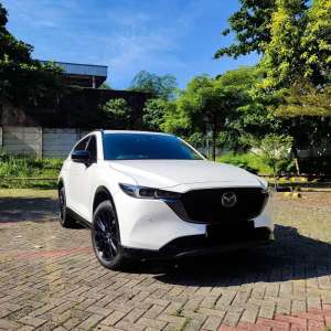 Jual bekas 2022 Mazda CX-5 Kuro Skyactiv-G 2.5 AT,lokasi di Jakarta Utara