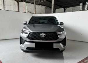 Jual bekas 2023 Innova Zenix G 2.0 At,lokasi di  