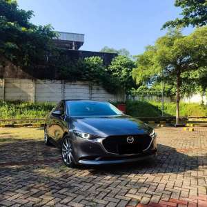 Jual bekas 2023 Mazda 3 Sedan Skyactiv-G 2.0 AT,lokasi di Jakarta Selatan