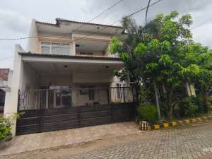 2037. Dijual Perumahan Karah Indah, Jambangan Surabaya Selatan lokasi di Surabaya Kota, tersedia melalui melalui situs Olx