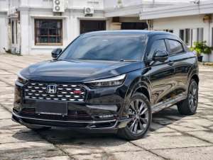 Jual bekas 2RB HONDA HRV RS HEV HYBRID SENSING 2025 HITAM GANJIL,lokasi di Tangerang Selatan Kota