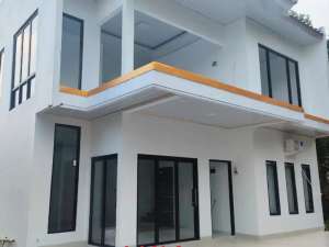 3 LANTAI - DI JUAL MURAH DI CIKEAS - GUNUNG PUTRI - BOGOR lokasi di Bogor Kab., tersedia melalui melalui situs Olx