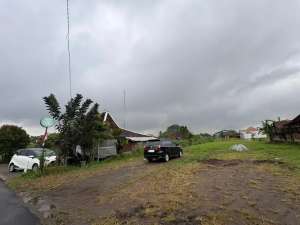 3 menit ke Jl. Palagan Tanah Kavling Lokasi Prospek SIsa 2 Unit lokasi di Sleman Kab., tersedia melalui melalui situs Olx