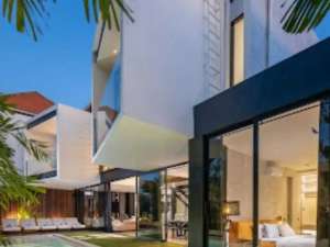 4 Bedroom Villa for sale in , Bali lokasi di Kab. Badung, tersedia melalui melalui situs Olx