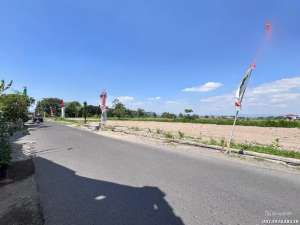 4 Kampus Unriyo Jl Tajem Maguwoharjo Tanah Jogja Tepi Jalan Di Kalasan lokasi di Sleman Kab., tersedia melalui melalui situs Olx