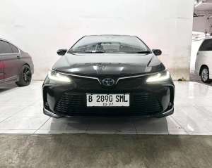 Jual bekas 40rb km Altis V Hybrid 2022 Pajak Panjang Istimewa Sekali Seperti Br,lokasi di Jakarta Utara