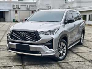 Jual bekas 5RB TOYOTA KIJANG INNOVA ZENIX Q HYBRID MODELISTA 2024,lokasi di Jakarta Selatan