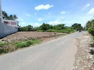 600 m Sanata Dharma, Tanah Jogja SHM Cocok Kost atau Investasi lokasi di Sleman Kab., tersedia melalui melalui situs Olx