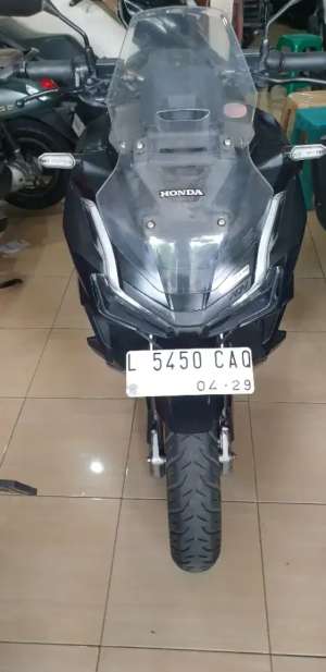 Jual bekas ADV 160 ABS th 2024 mewah pjk baru,lokasi di  
