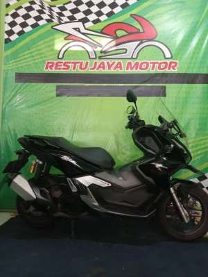 Jual bekas ADV 160 cbs th 2023 cashkredit rjm,lokasi di  