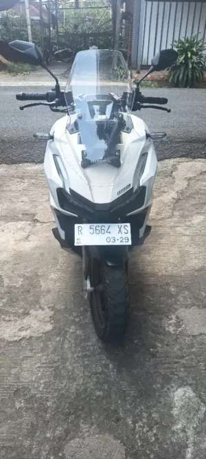 Jual bekas ADV abs 2024 R purwokerto,lokasi di  