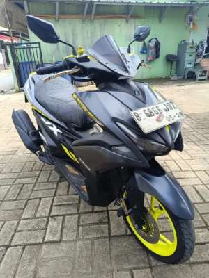 Jual bekas Aerox 2019 lengkap,lokasi di Tangerang Kota