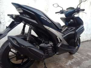 Jual bekas Aerox keyless abs tertinggi 2018 istimewa,lokasi di Surabaya Kota
