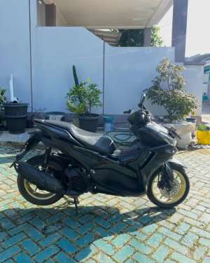 Jual bekas Aerox new 2022 standr dealer,lokasi di Bandar Lampung Kota