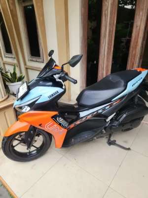Jual bekas Aerox orange biru 2024 apik an gbm,lokasi di Sleman Kab.