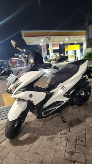 Jual bekas AEROX Putih Tipe S,lokasi di Bekasi Kota