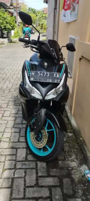 Jual bekas Aerox VVA 2022 istimewa,lokasi di Semarang Kota