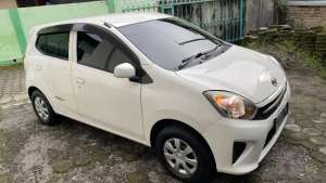 Jual bekas Agya E 2014 MT Airbag Double 2013 Toyota Manual G Ayla 1.0 TRD S GRES,lokasi di Yogyakarta Kota