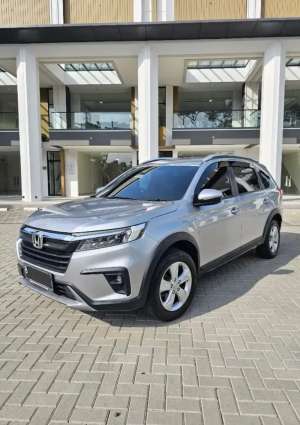 Jual bekas ALL NEW BRV 1.5 E CVT 2022 LOW KM 20.000 FULL Record Honda Tgn 1,lokasi di Jakarta Utara