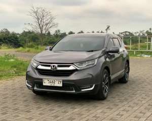 Jual bekas ALL NEW CR-V TURBO 1.5 PRESTIGE AT 2018,lokasi di Surabaya Kota