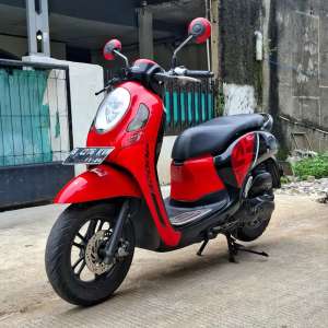 Jual bekas All New Honda Scoopy 110 CC Tahun 2021 ISTIMEWA,lokasi di Bekasi Kota