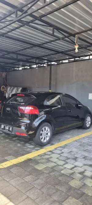 Jual bekas All new kia rio tahun 2012 manual Sangat jarang pakai low km,lokasi di Denpasar Kota